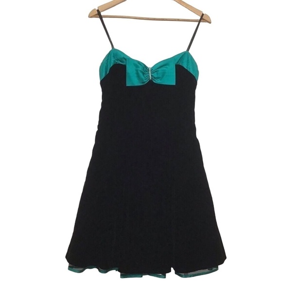 Joseph Ribkoff Dresses & Skirts - Joseph Ribkoff black velvet strapless ruffle tulle dress crinoline fit & flare 8